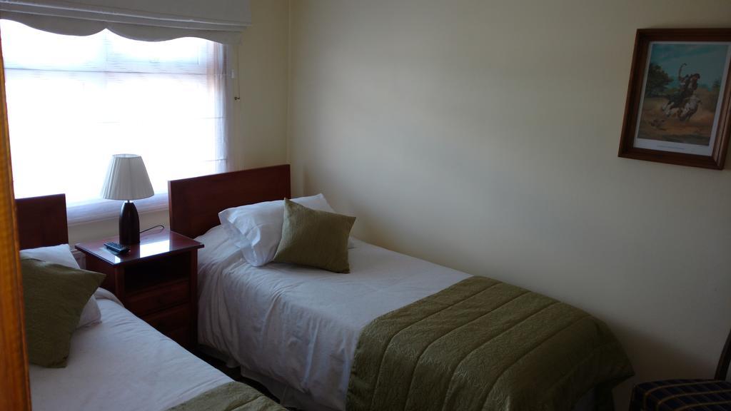 بونتا أريناس Hostal Buena Estancia المظهر الخارجي الصورة
